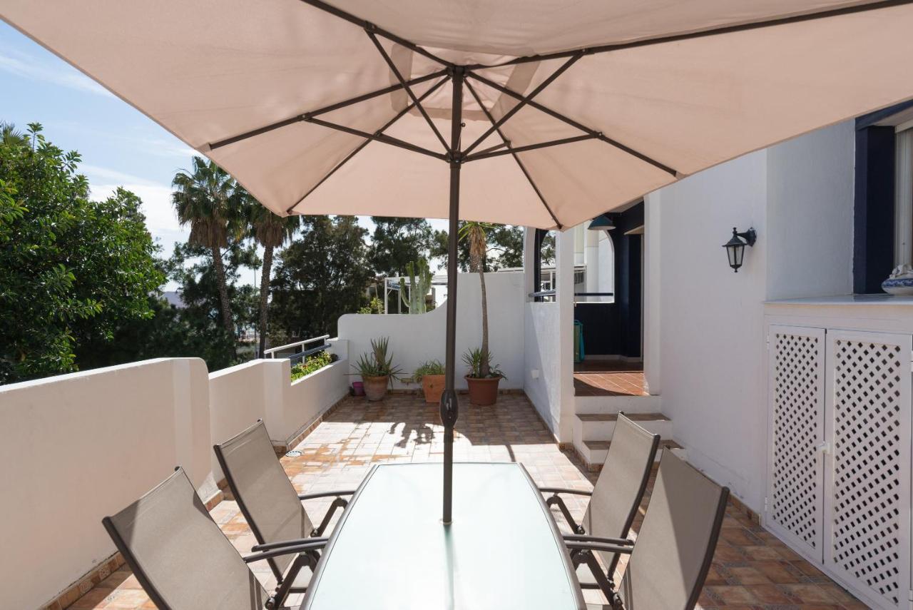 Virginia Beach & Private Terrace By Ele Apartments Malaga Bagian luar foto